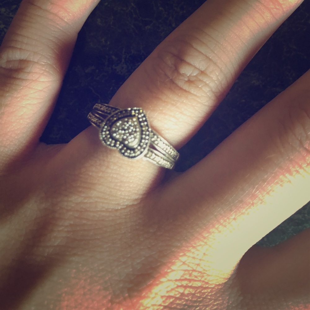 Kay Jewelers Open Heart promise ring